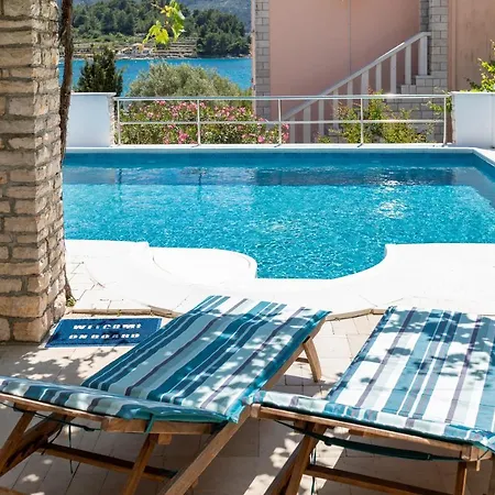 Gradina 01 Vila Vela Luka