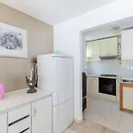 Villa Gradina 01 *