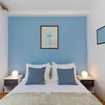 Villa Gradina 01 *