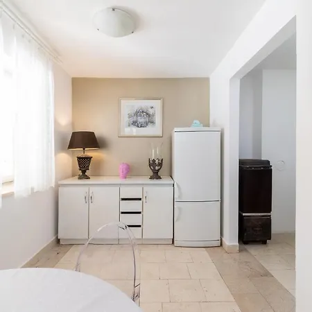 Villa Gradina 01 Vela Luka