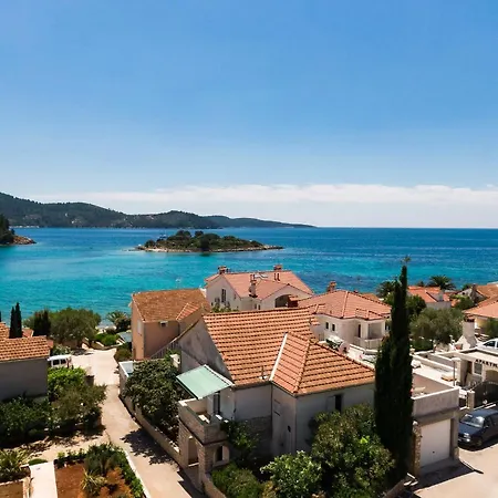 Villa Gradina 01 Vela Luka