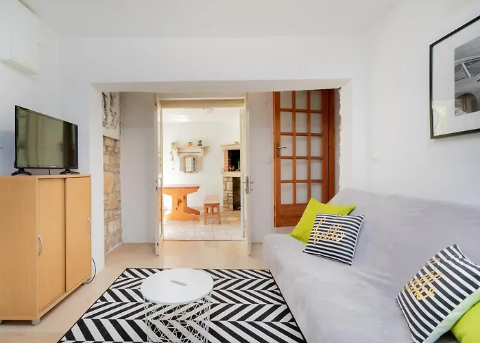 Gradina 01 Villa Vela Luka