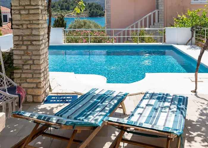 Gradina 01 Villa Vela Luka