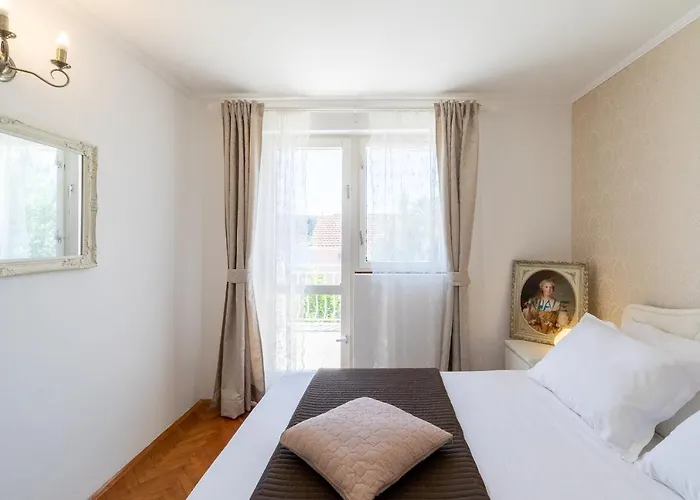 Gradina 01 * Vela Luka